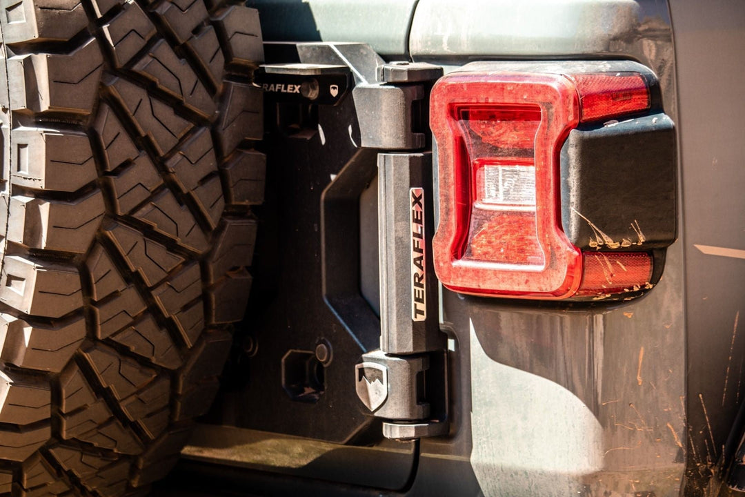 Teraflex Alpha HD Hinged Spare Tire Carrier